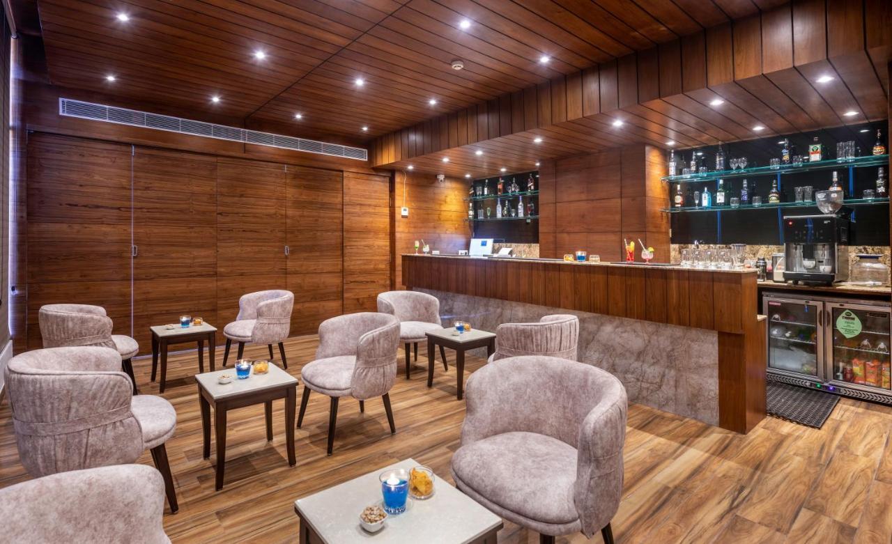 Lords Inn Chandigarh Zirakpur Kültér fotó